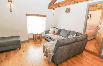 The Old Hayloft - Barn Owl Apartment