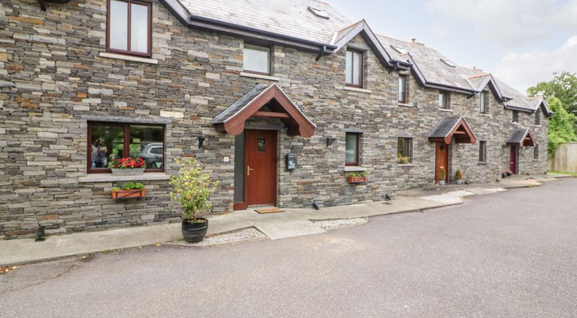 Photo of 1 The Courtyard