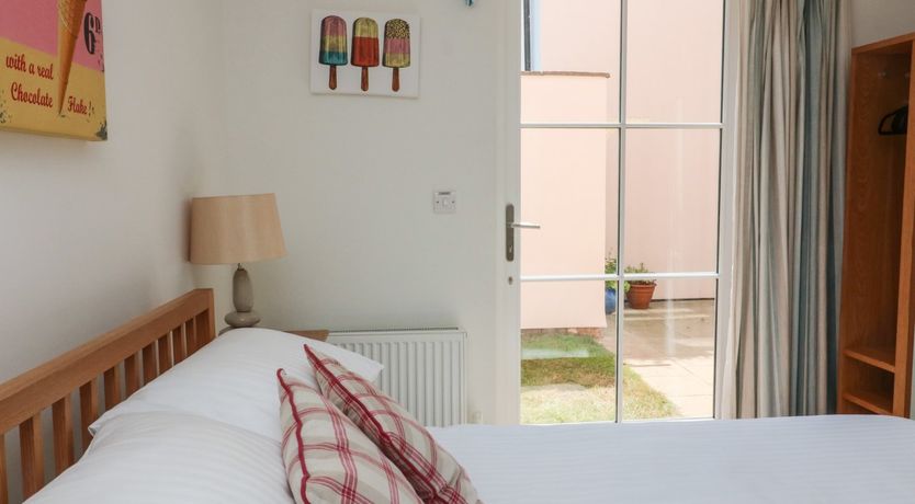 Photo of 5 Combehaven