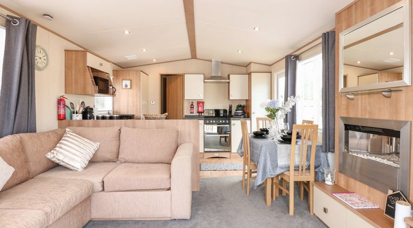 Photo of 50, Foxburrow Hang