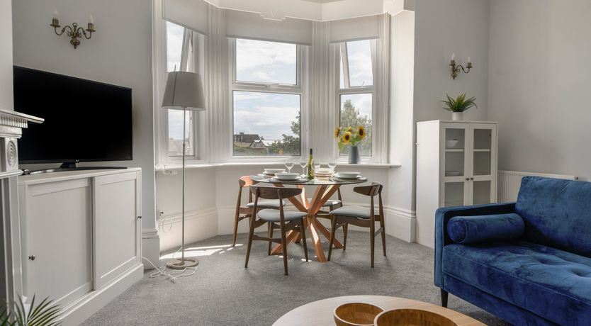 Photo of Flat 2, 10 Seafield Road