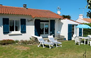 Ramoutier (IDN100) Holiday Home