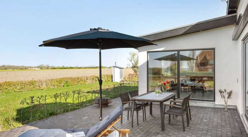 Photo of "Ermelinda" - 900m to the fjord