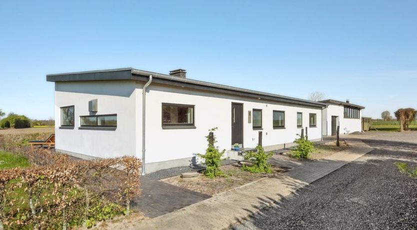 Photo of "Ermelinda" - 900m to the fjord