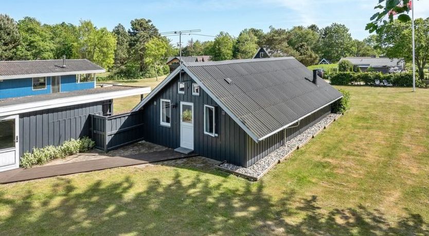 Photo of "Herbert" - 1km from the sea