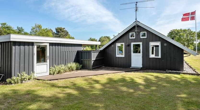 Photo of "Herbert" - 1km from the sea