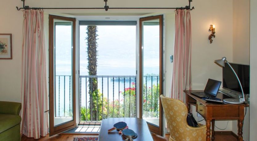 Photo of Panorama Lakeview Lago Maggiore