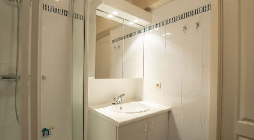 Photo of Green Garden Apartment 8