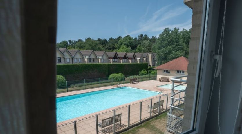 Photo of Green Garden Apartment 8