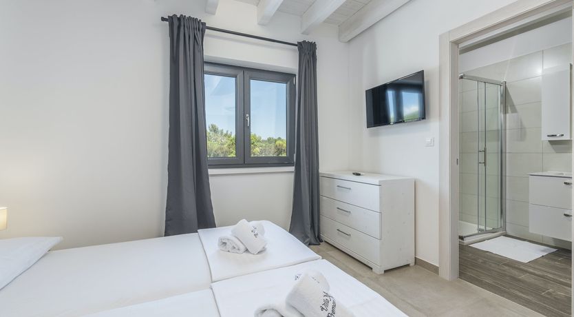 Photo of Ionian Siren