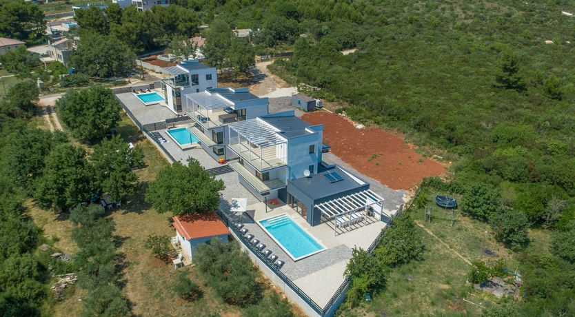 Photo of Ionian Siren