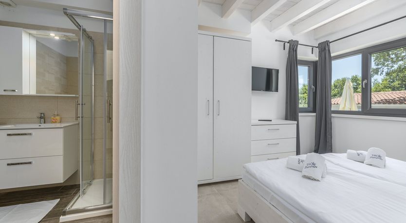 Photo of Ionian Siren