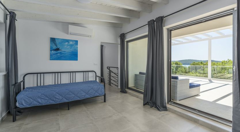 Photo of Ionian Siren