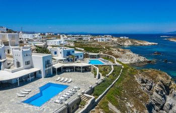 The Cliff House Villa