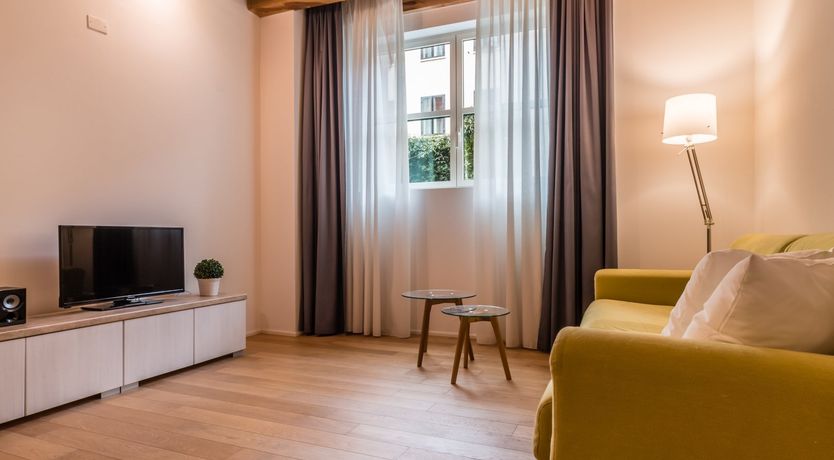 Photo of The Venetian Rose