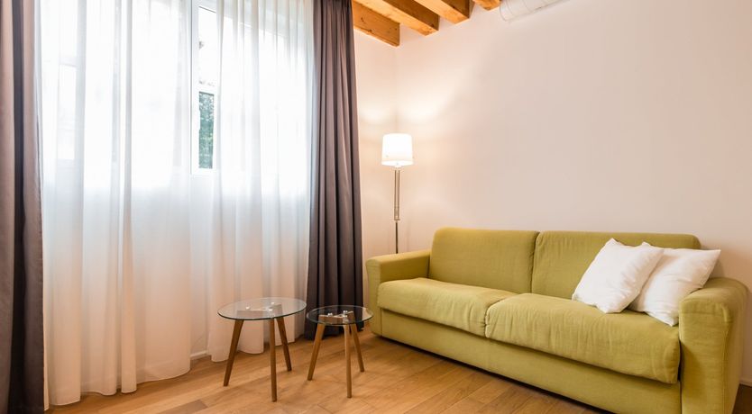 Photo of The Venetian Rose