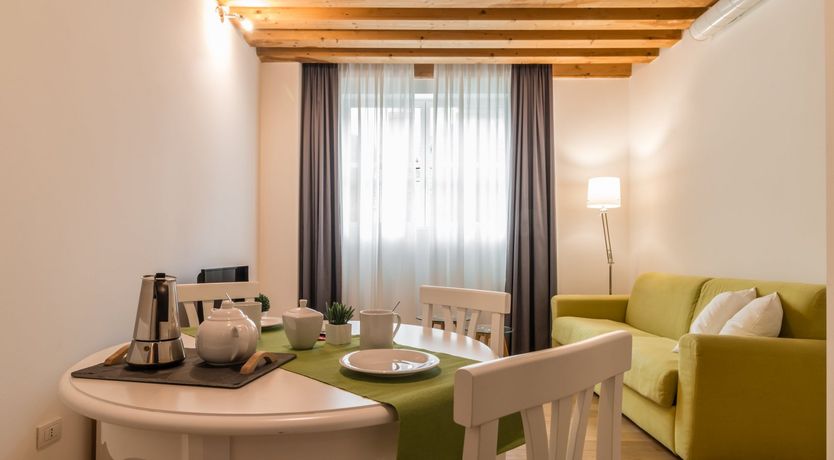 Photo of The Venetian Rose