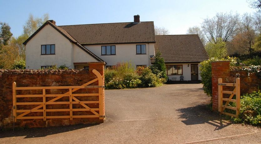 Photo of Bridlecott, Monksilver