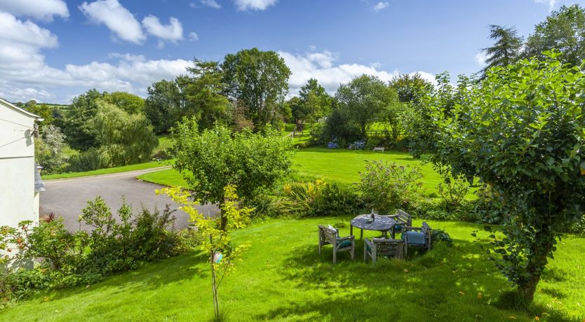 Photo of Stockham Farm, Dulverton