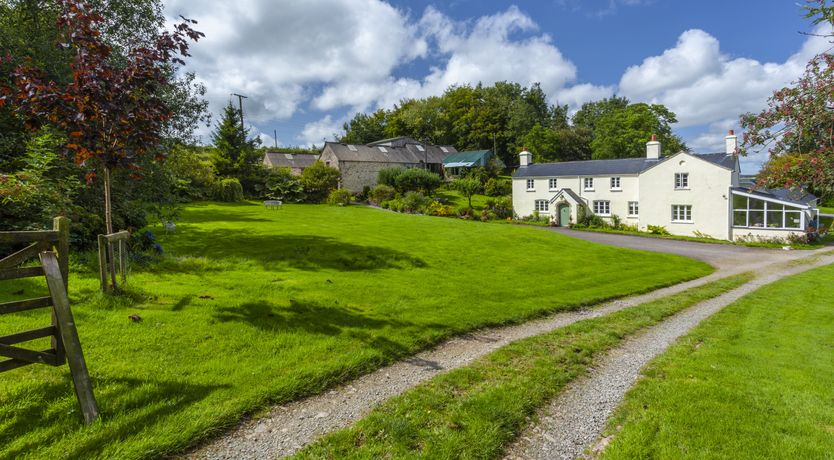 Photo of Stockham Farm, Dulverton