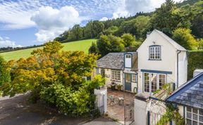 Photo of Coachmans Cottage, West Porlock