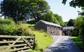 Photo of The Hayloft, Oare