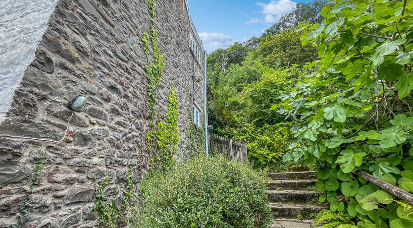 Photo of The Crows Nest, Porlock Weir