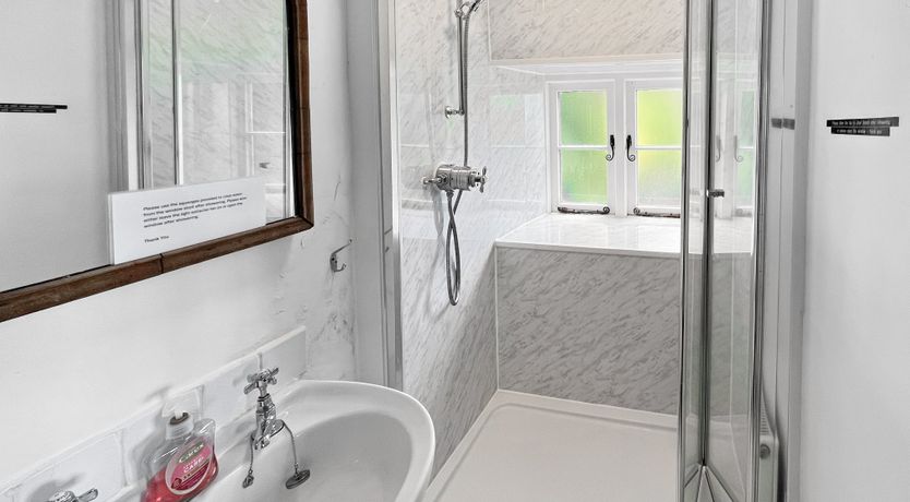 Photo of The Crows Nest, Porlock Weir