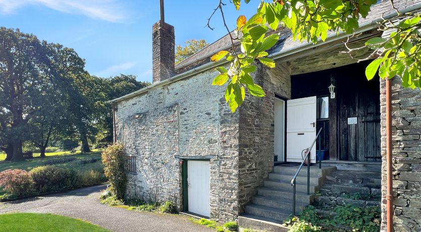 Photo of Barn Cottage, Brayford