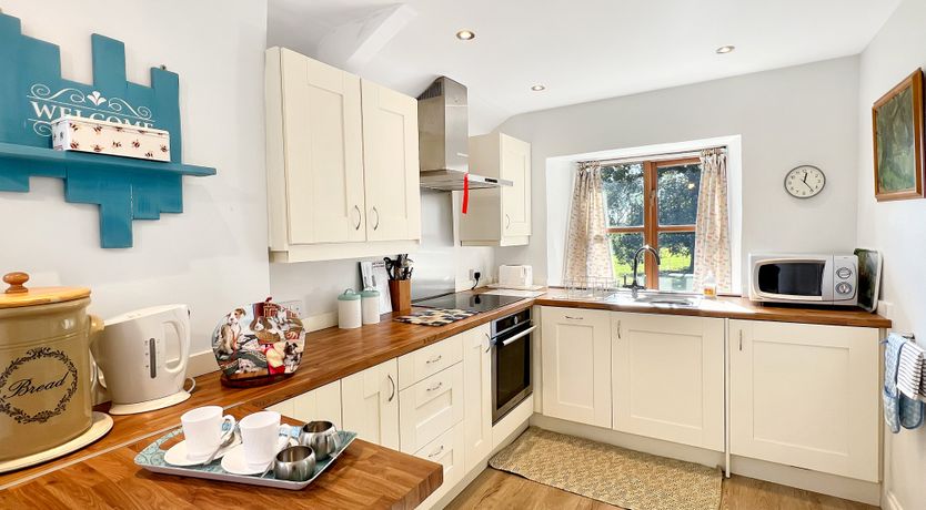 Photo of Barn Cottage, Brayford