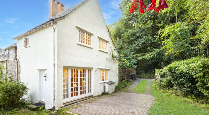 Photo of Worthy Cottage, Porlock Weir