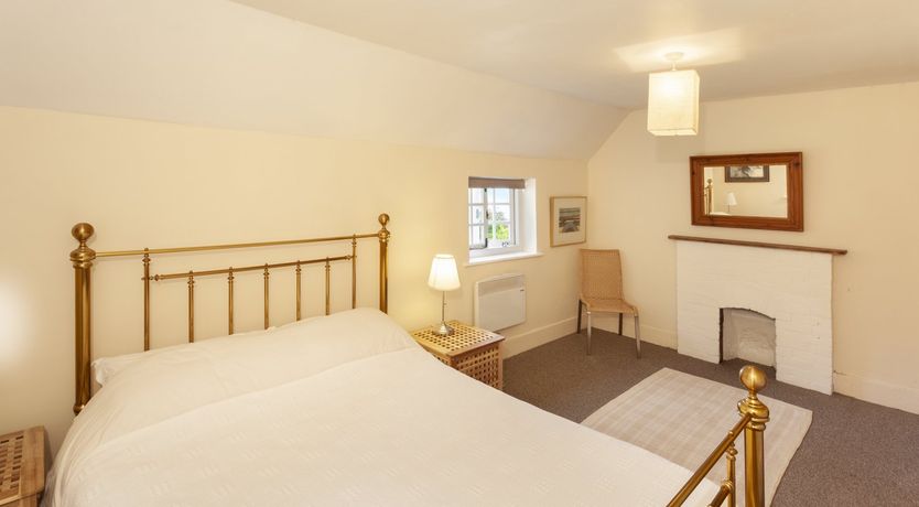 Photo of Worthy Cottage, Porlock Weir