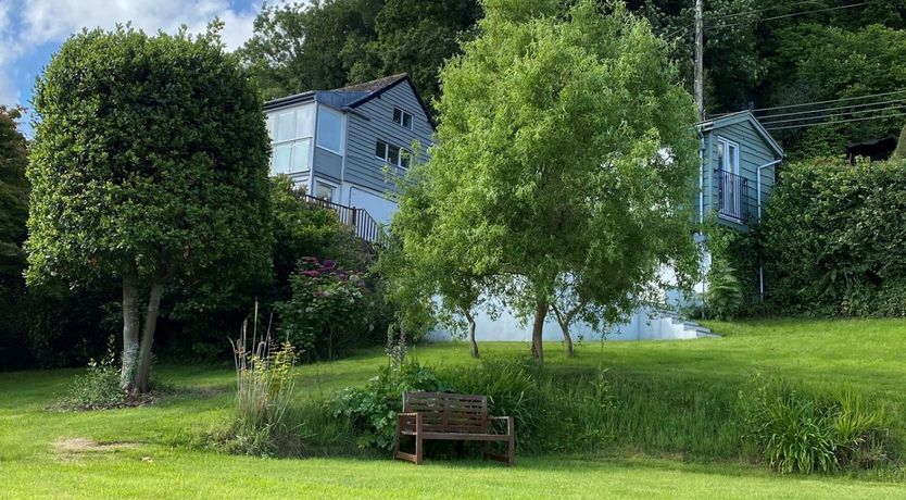 Photo of St Anthony's Cottage, Porlock Weir
