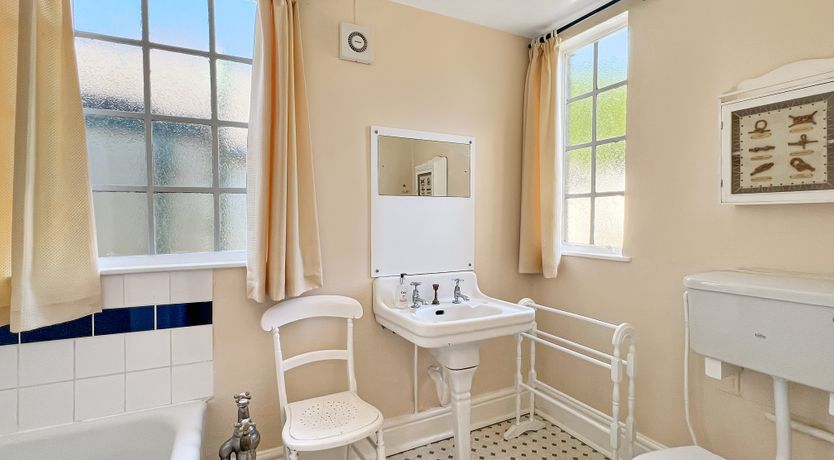 Photo of Orchard Cottage, Brayford