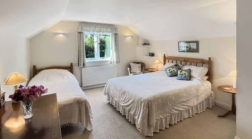 Photo of Forge Cottage, Wootton Courtenay