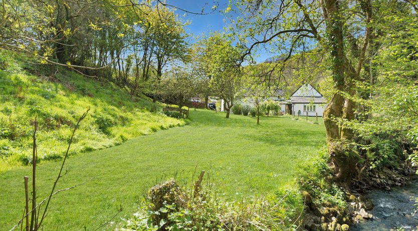 Photo of Bratton Mill Cottage, Bratton Fleming