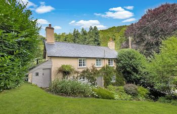 Ball Cottage, Winsford Holiday Cottage