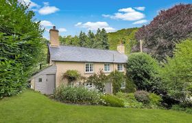 Photo of ball-cottage-winsford
