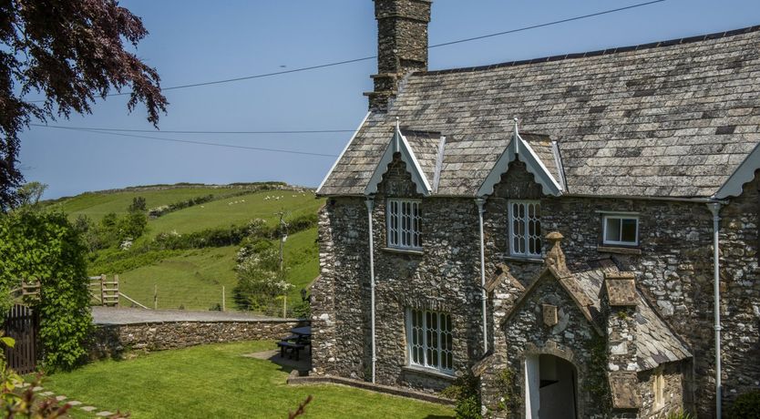 Photo of Yenworthy Cottage, Countisbury