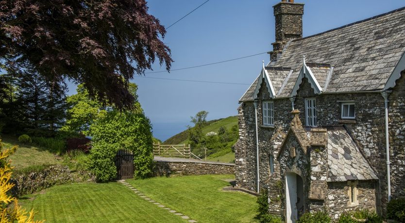 Photo of Yenworthy Cottage, Countisbury