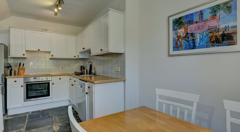 Photo of Yenworthy Cottage, Countisbury