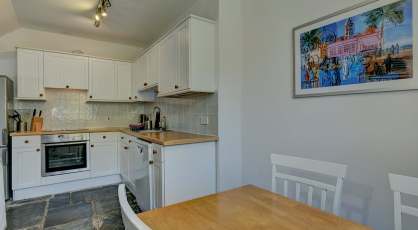 Photo of Yenworthy Cottage, Countisbury