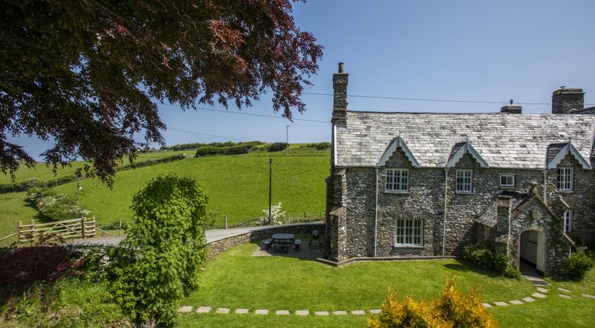 Photo of Yenworthy Cottage, Countisbury