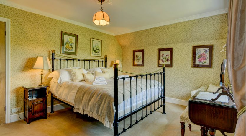 Photo of Oare Manor Cottage, Oare
