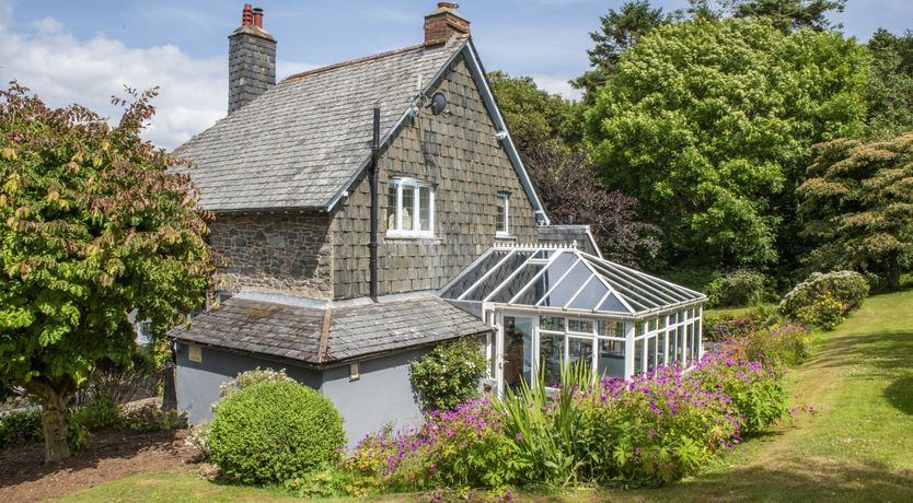 Photo of Oare Manor Cottage, Oare