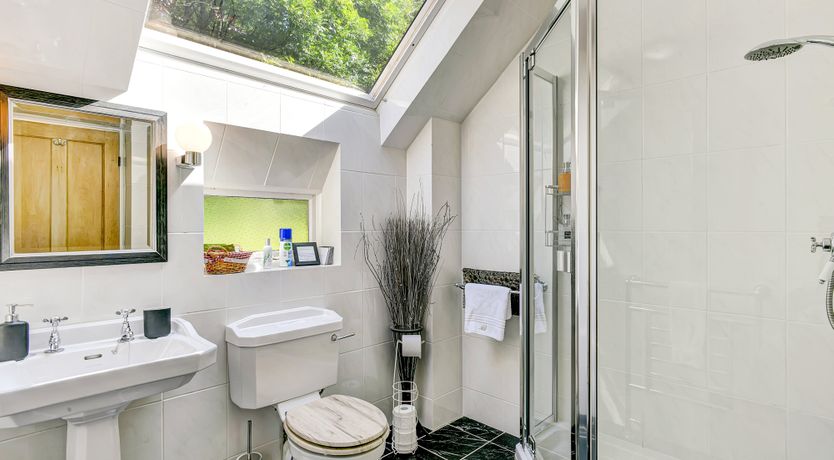 Photo of Oare Manor Cottage, Oare