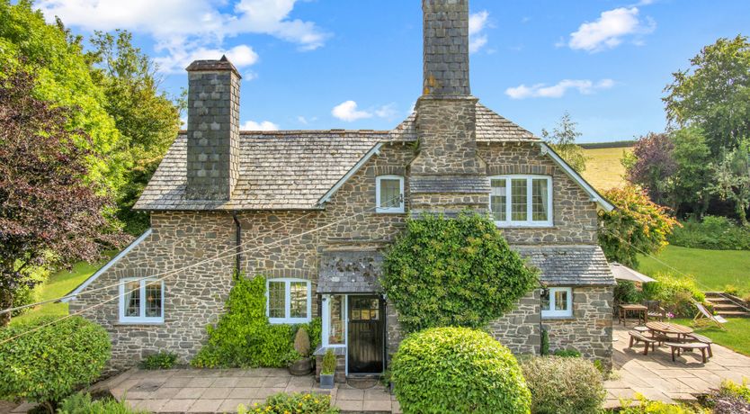 Photo of Oare Manor Cottage, Oare