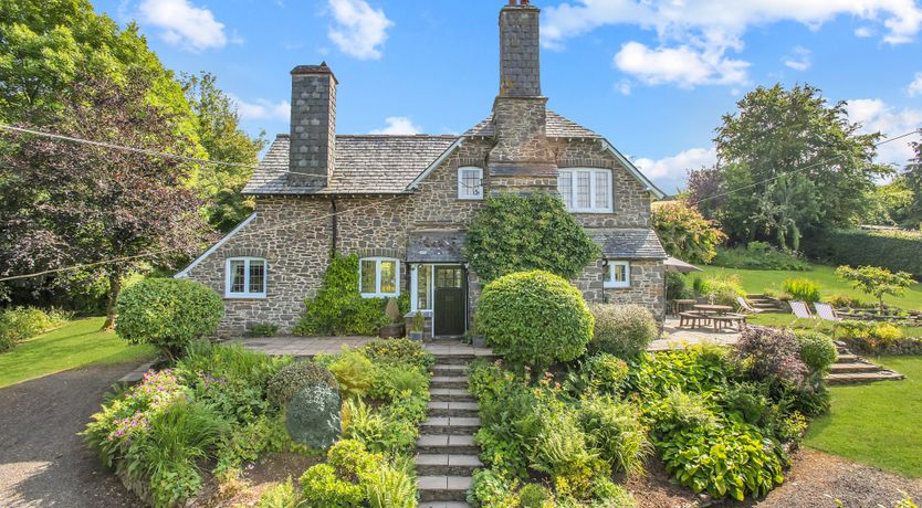 Photo of Oare Manor Cottage, Oare