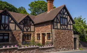 Photo of Two Grooms Cottage, Dunster