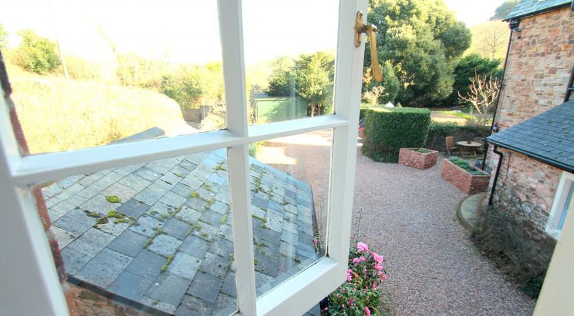 Photo of Luccombe Cottage, Luccombe